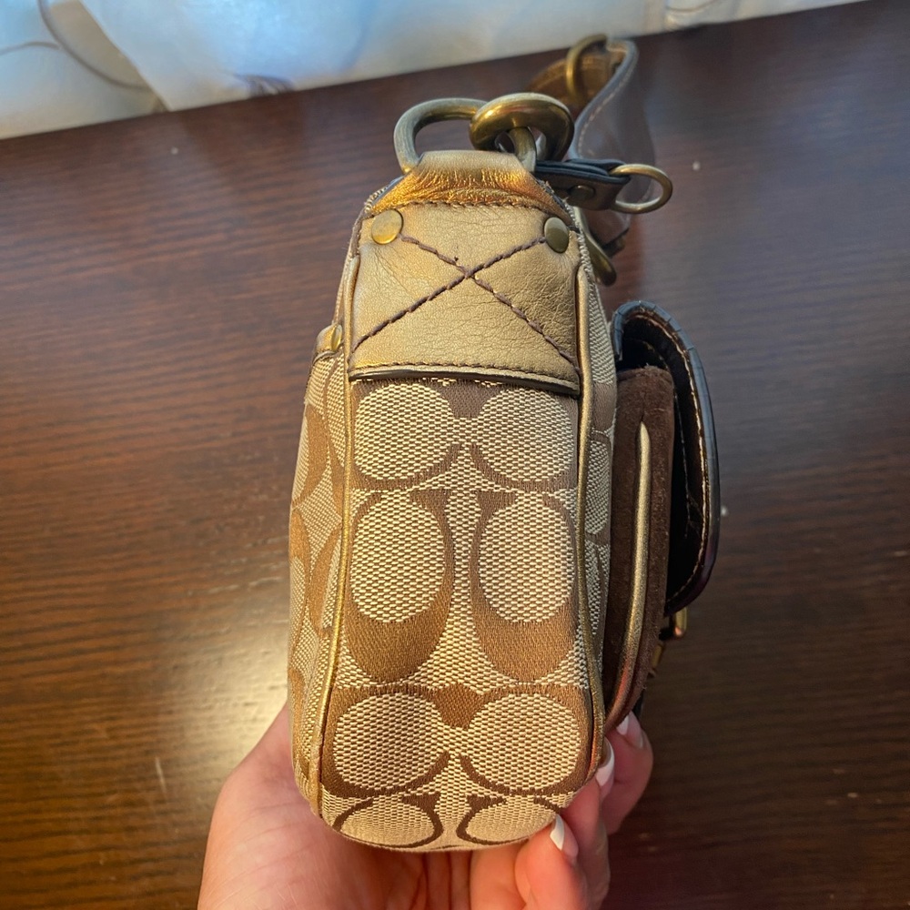 Coach Special Edition Bronze Signature Logo Hobo Shoulder Bag - Picture 4 of 8